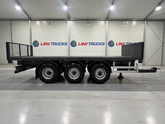 Montracon Tri Axle Flatbed Drawbar Trailer