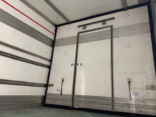 Mercedes Axor 1824 Day Cab Fridge Box