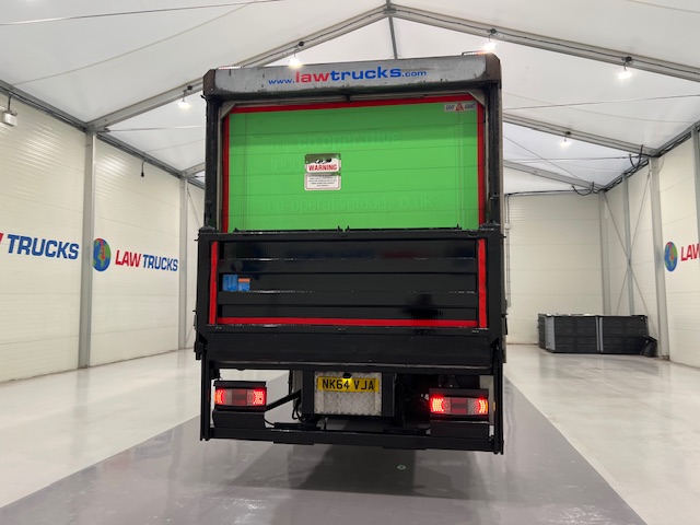 Scania P280 6×2 Rear Lift Day Cab Fridge