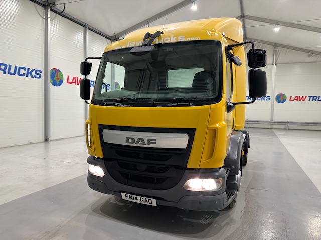 DAF LF 250 4×2 Rest Cab Tractor Unit