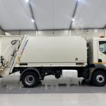 DAF LF 220 4×2 Day Cab Refuse Collector - thumbnail