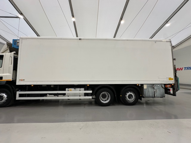 DAF CF 290 6×2 Rear Steer Fridge Box