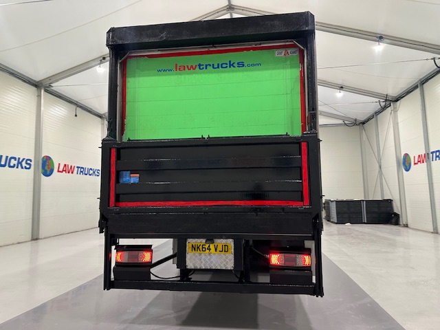 Scania P280 6×2 Rear Lift Day Cab Fridge Box