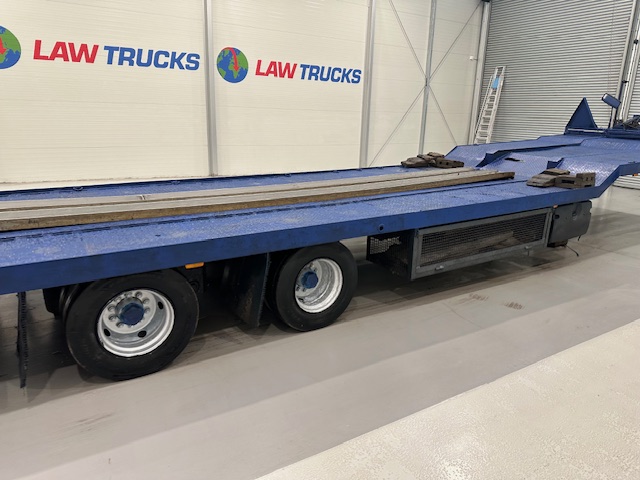 Southfields Tandem Axle Caravan Carrier Lowloader