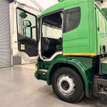 Scania P94 220 4×2 Sleeper Cab Flatbed - thumbnail