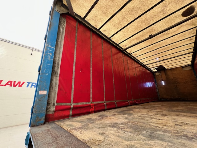 Mercedes Actros 2530 Rear Lift Sleeper Cab Curtainsider