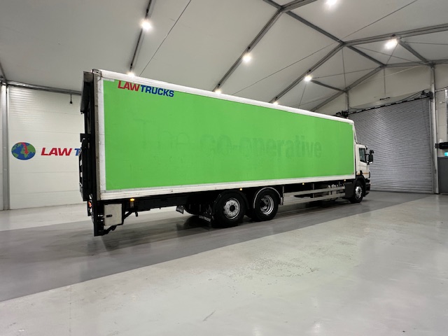 Scania P280 6×2 Rear Lift Day Cab Fridge Box