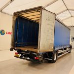 DAF CF 220 4×2 Sleeper Cab Curtainsider - thumbnail