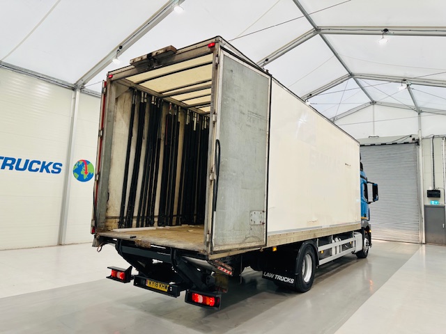 Mercedes Actros 1830 Sleeper Curtainsider Box Van