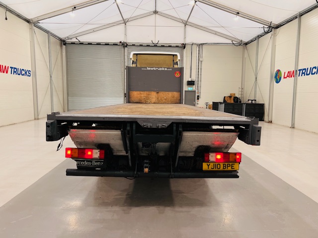 Mercedes Axor 1824 Sleeper Cab Flatbed