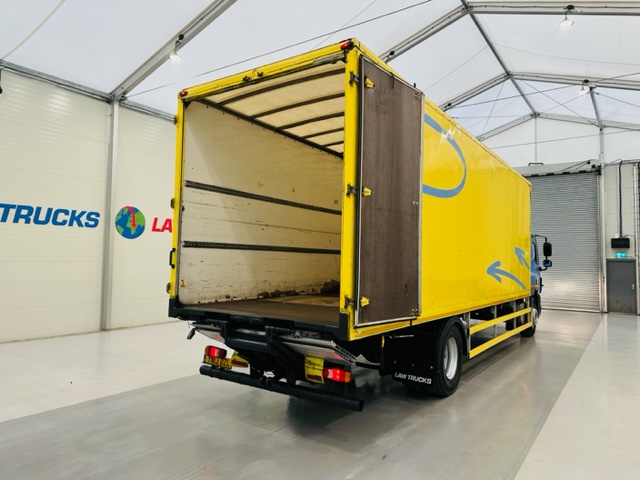 DAF CF65 220 Sleeper Cab Box Van