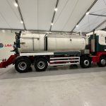 Scania R420 8×4 Highline Vacuum Tanker - thumbnail