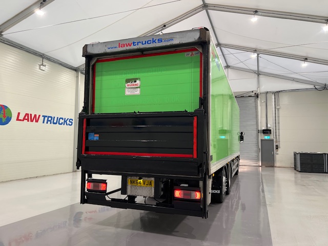 Scania P280 6×2 Rear Lift Day Cab Fridge