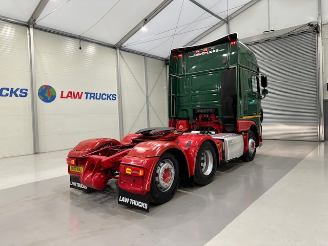 DAF XF 460 6×2 Rear Lift Tractor Unit Manual