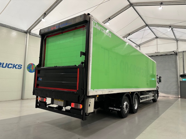 Scania P280 6×2 Rear Lift Day Cab Fridge Box
