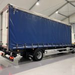 DAF CF 250 4×2 Sleeper Cab Curtainsider - thumbnail