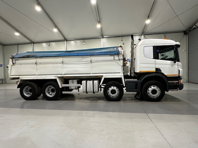 Scania P400 8×4 Sleeper Cab Tipper Manual