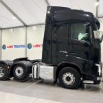 Volvo FH 500 6×2 Midlift Tractor Unit Safari Edition - thumbnail