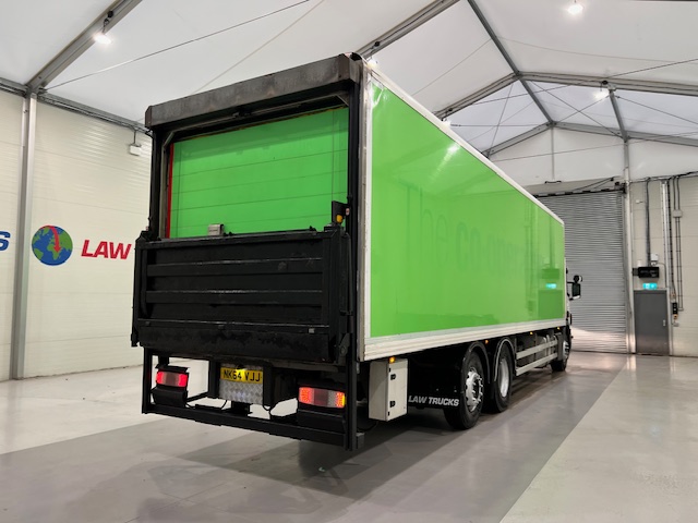 Scania P280 6×2 Rear Lift Day Cab Fridge Box