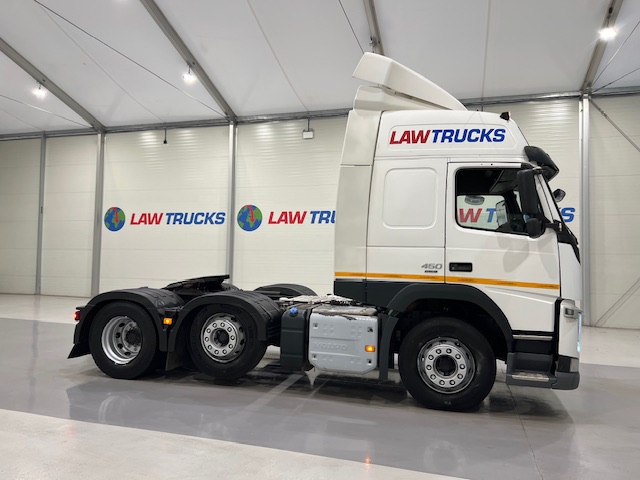 Volvo FM 450 6×2 Midlift Tractor Unit