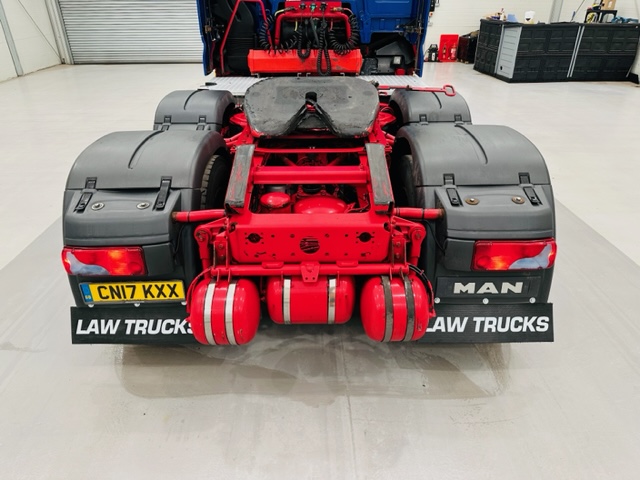 MAN TGX 26.480 6×2 Tractor Unit