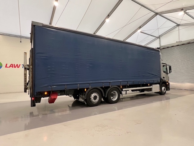 Mercedes Actros 2530 6×2 Day Cab Curtainsider