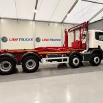 Scania P370 8×4 Rest Cab Hookloader Manual - thumbnail