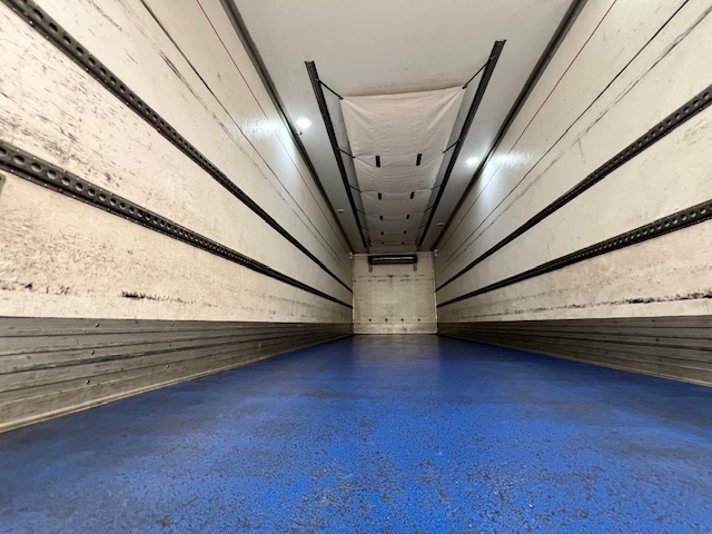 Scania P250 4×2 Sleeper Cab Fridge Box