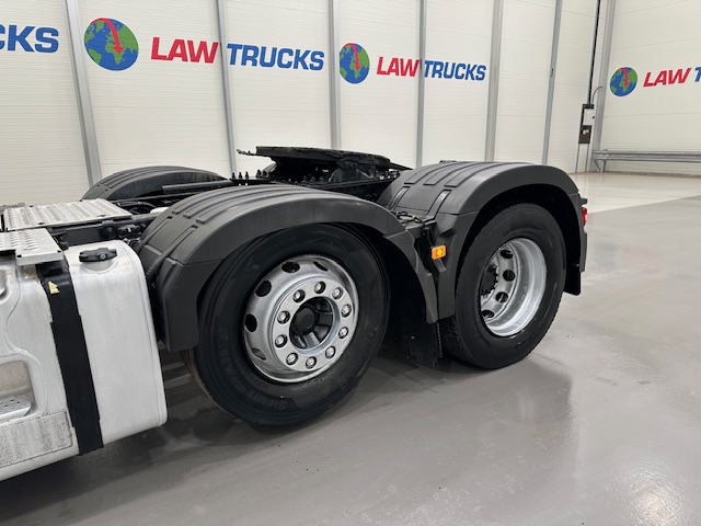 Volvo FH 500 Euro 5 6×2 Midlift Tractor Unit