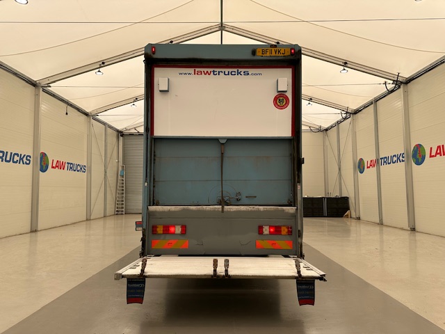 Mercedes Axor 2529 Rear Lift Sleeper Cab Box Van