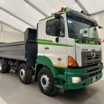 Hino 3241 700 8×4 Sleeper Cab Steel Tipper - thumbnail