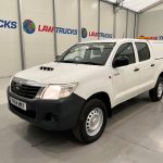Toyota Hilux 2.5 D-4D 4×4 Double Cab Pick Up - thumbnail