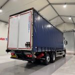 Mercedes Actros 2530 6×2 Sleeper Cab Curtainsider - thumbnail