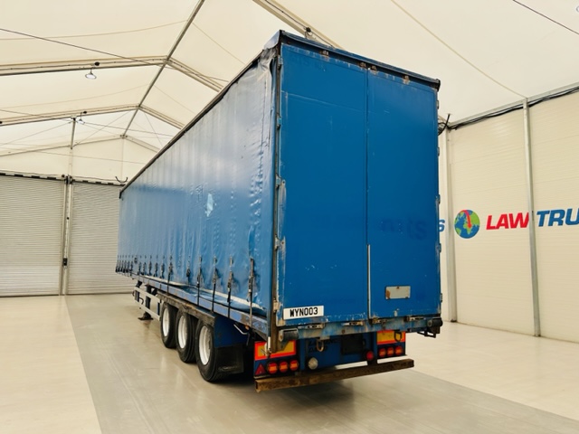 SDC Tri Axle Curtainsider Trailer