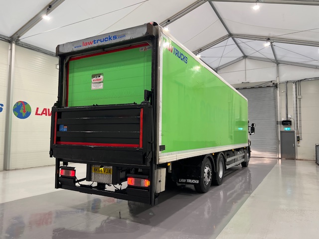 Scania P280 6×2 Rear Lift Day Cab Fridge