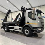DAF LF 220 Day Cab Skip Loader - thumbnail