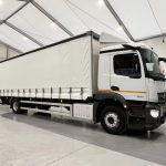 Mercedes Actros 1824 Day Cab Curtainsider - thumbnail