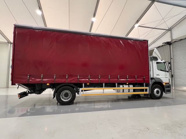 Mercedes Axor 1824 Day Cab Curtainsider
