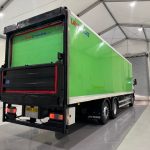 Scania P280 6×2 Rear Lift Day Cab Fridge Box - thumbnail