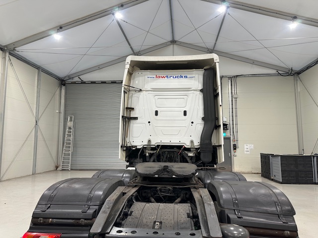 Mercedes Actros 2545 6×2 Midlift Tractor Unit