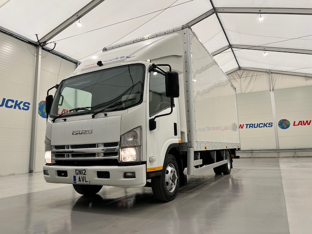 Isuzu N75.190 Day Cab Box Van
