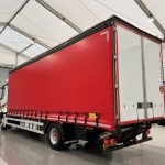 Mercedes Actros 1824 4×2 Sleeper Cab Curtainsider - thumbnail