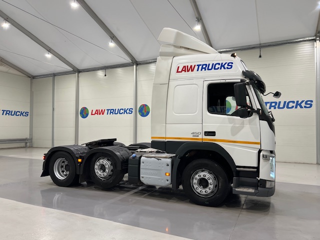 Volvo FM 450 6×2 Midlift Tractor Unit