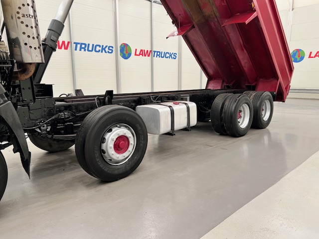 Hino 3241 700 8×4 Sleeper Cab Steel Tipper