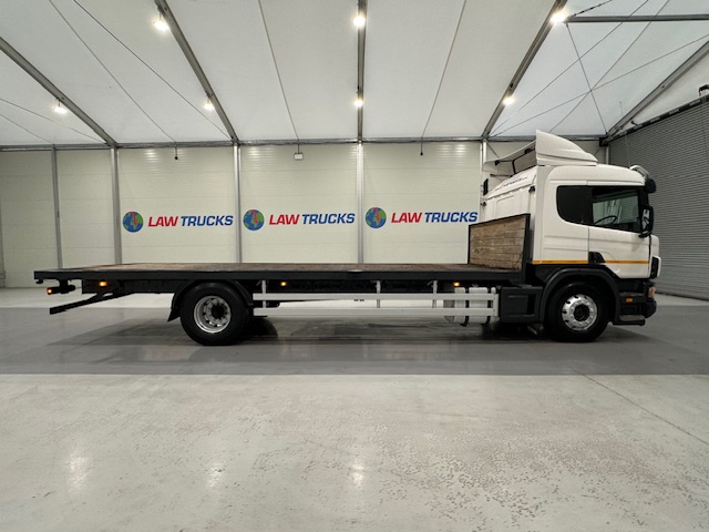 Scania P94 230 4×2 Sleeper Cab Flatbed