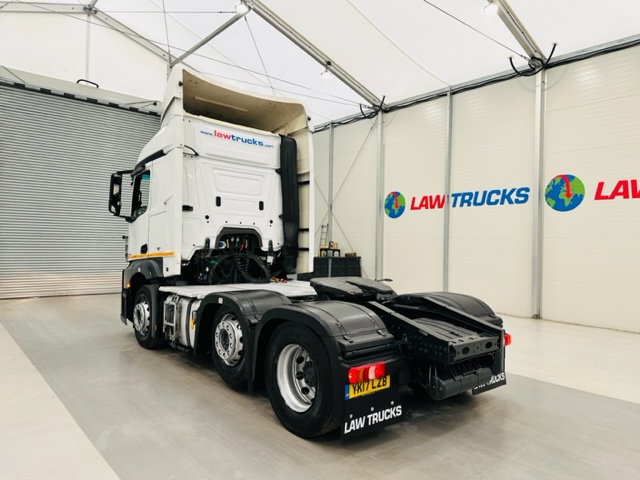 Mercedes Actros 2543 6×2 Midlift Tractor Unit