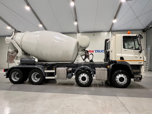 DAF CF 370 8×4 Rest Cab Concrete Mixer