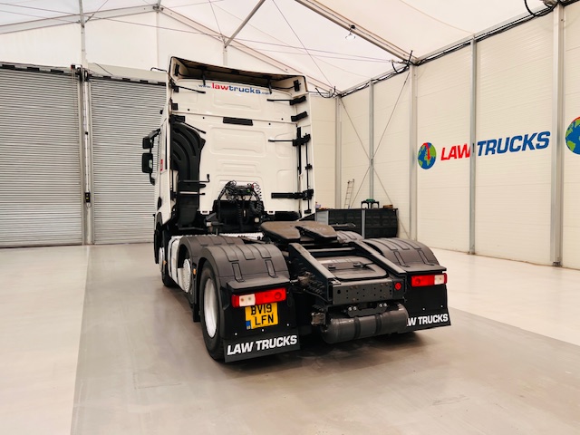 Renault T460 6×2 Midlift Tractor Unit