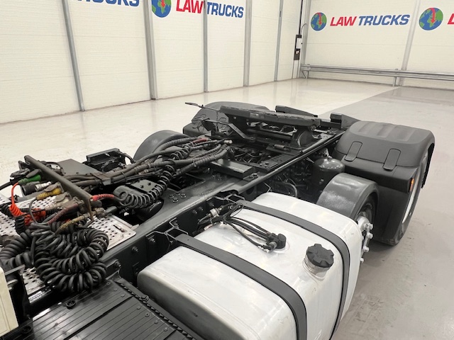 DAF CF85 360 6×2 Midlift Tractor Unit
