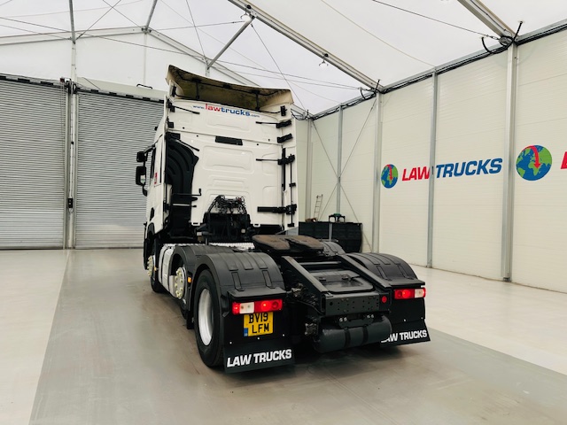 Renault T460 6×2 Midlift Tractor Unit